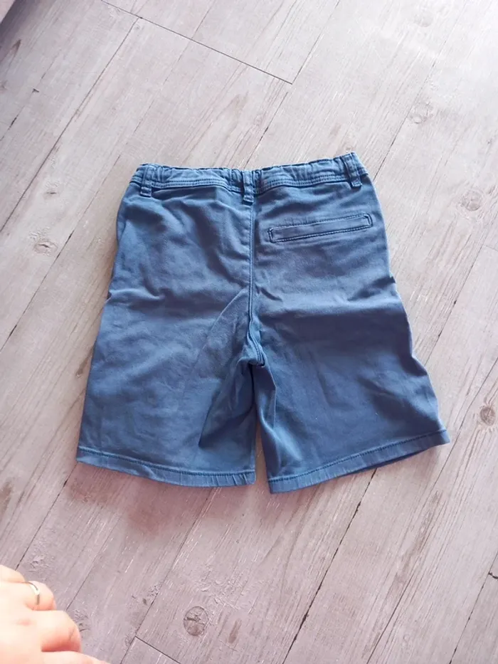Short garçon 10ans - photo numéro 3