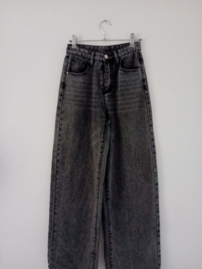 Jeans taille 32 taille haute jambe large - photo numéro 3
