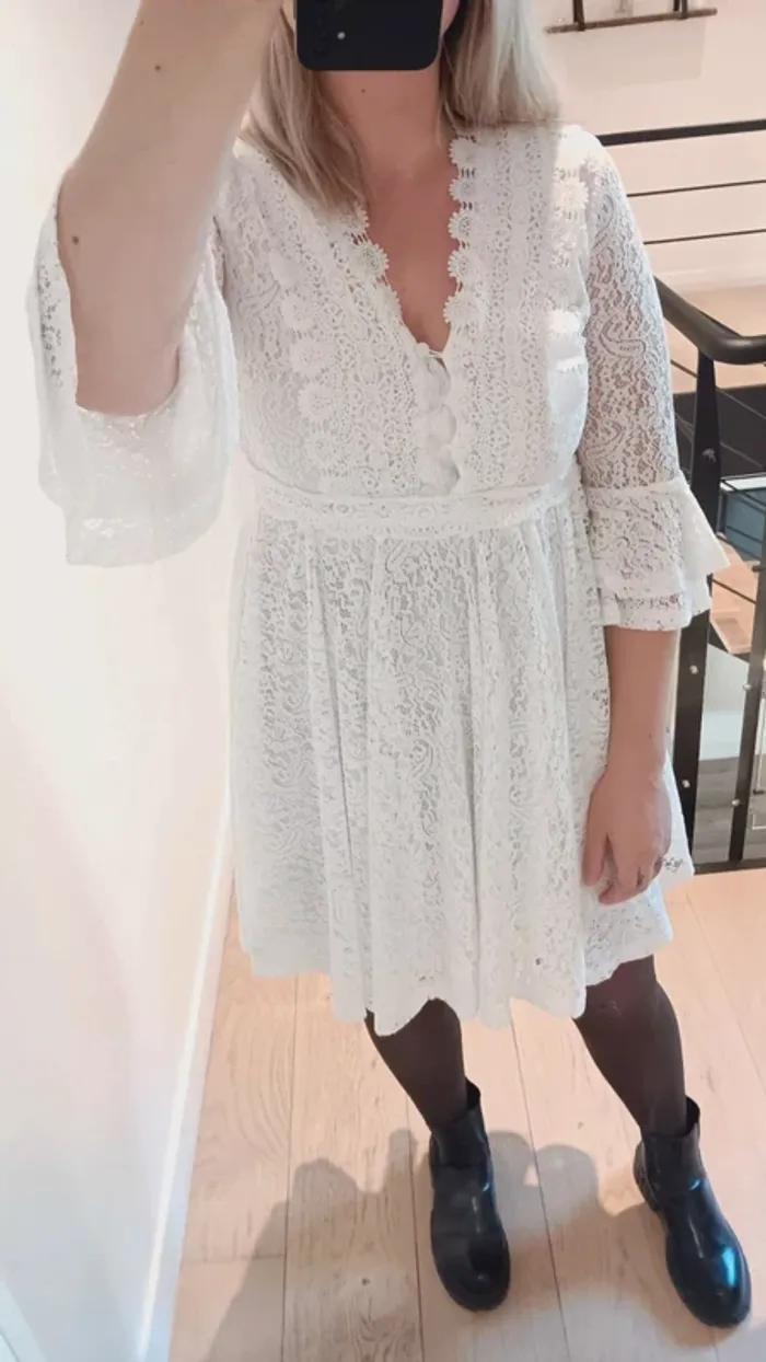 Robe blanche dentelle - photo numéro 8