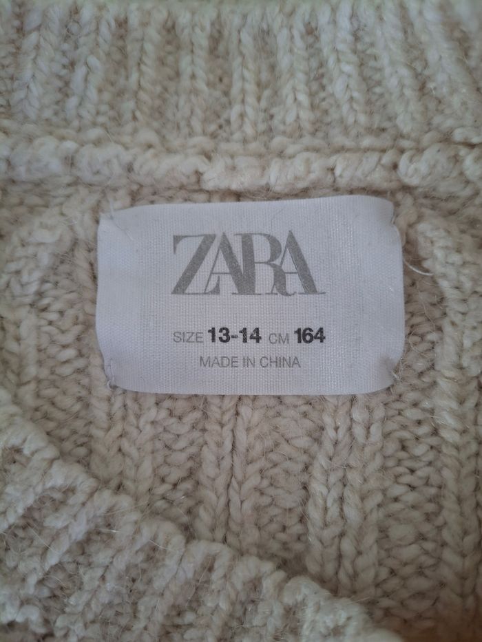 Pull croptop blanc cassé noté 13 14 ans mais taille 12 ans Zara - photo numéro 5