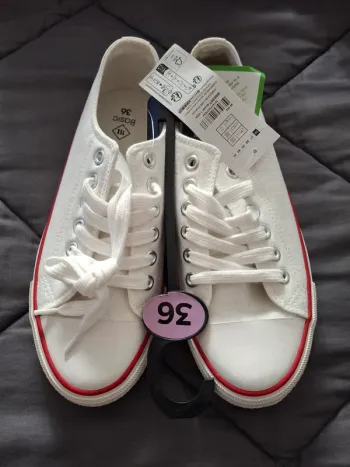 Basket taille 36