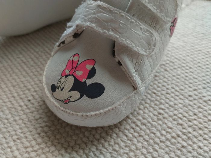Chaussures de bébé Minnie Mouse - photo numéro 3