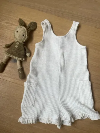 Salopette combishort Zara crème 2/3 ans 98cm