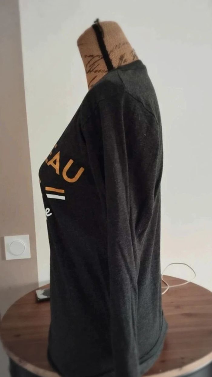 Tee shirt gris manches longues taille s super beau mec - photo numéro 4