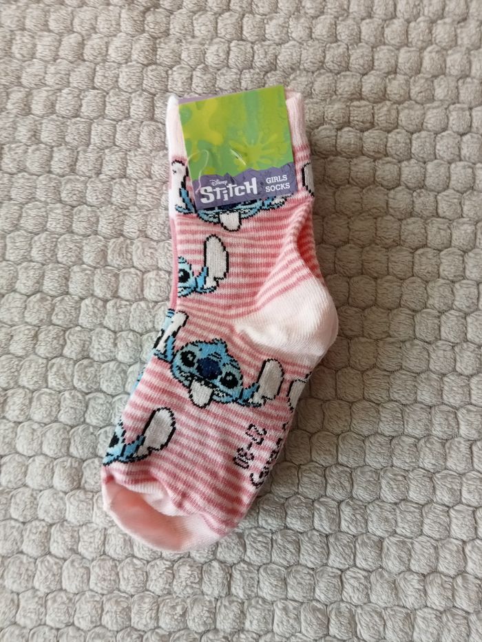 4 paires de chaussettes Stitch 27/30