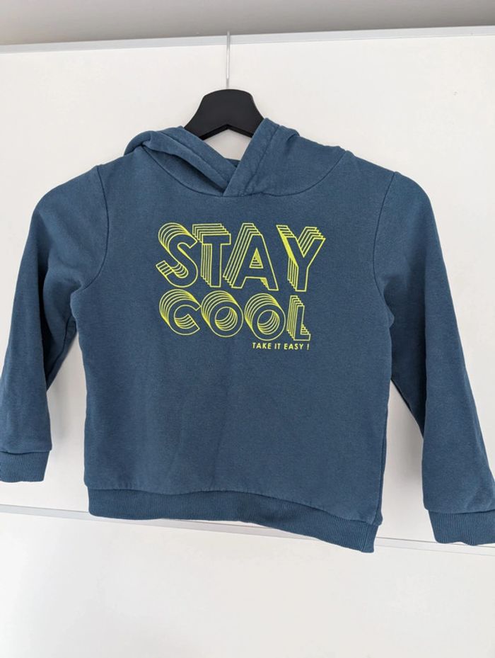 Sweat a capuche bleu stay cool 6 ans