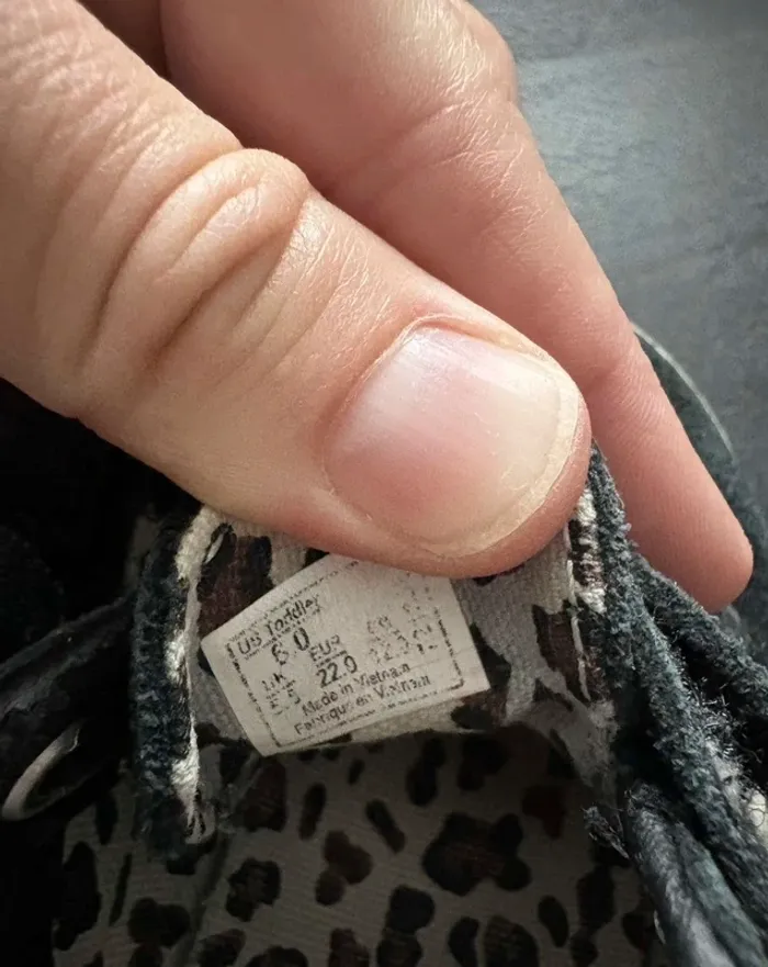 Vans à scratch léopard taille 22 - photo numéro 4
