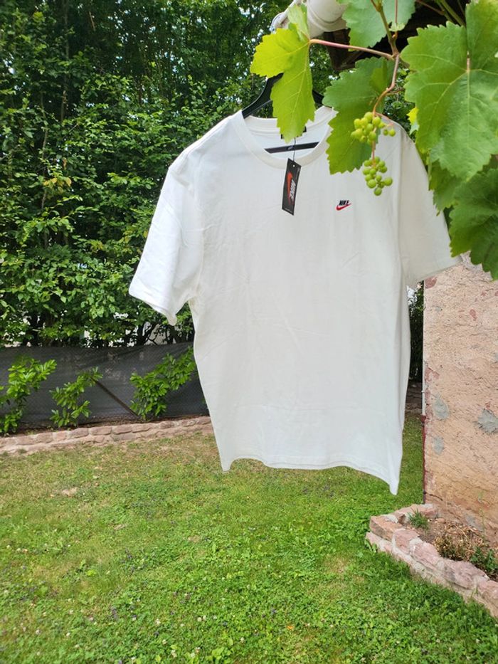 T-shirt long uni blanc Nike L - photo numéro 7