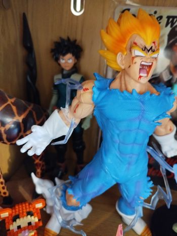 Figurine dragon ball Z vegeta grand modèle