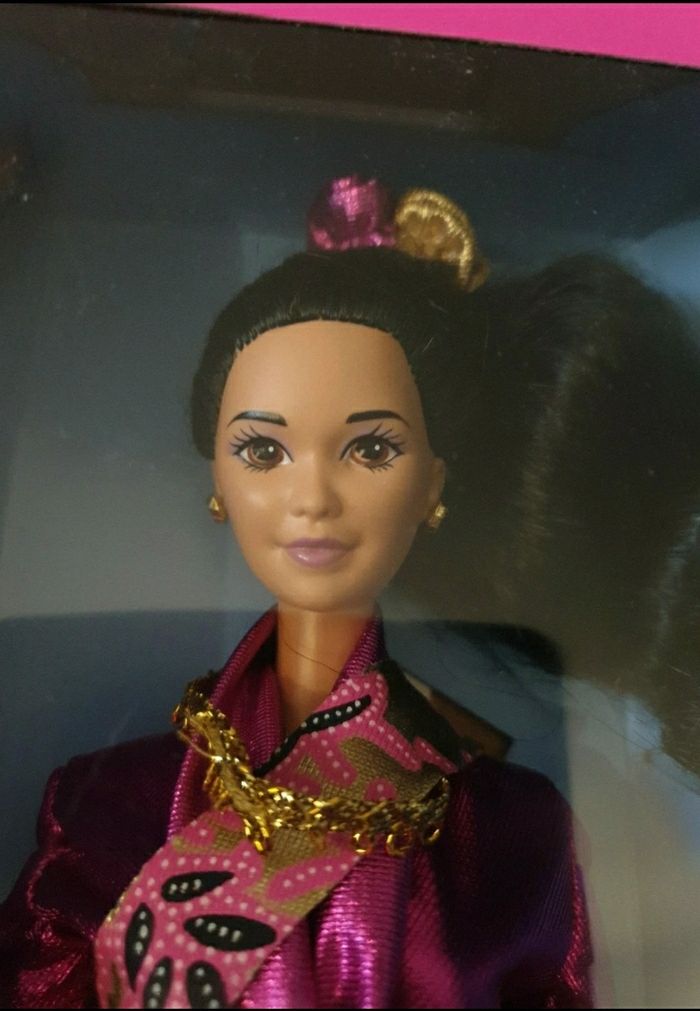 Malaysian Barbie - photo numéro 4