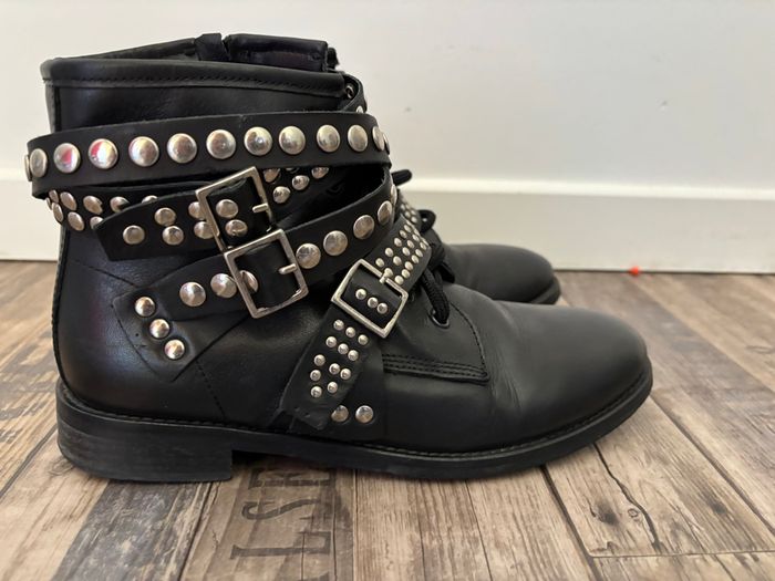 Bottines cloutées argentées Eden Shoes pointure 37 - photo numéro 3