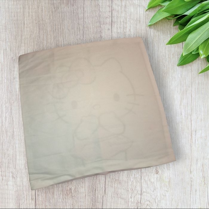 Housse de coussin hello Kitty - photo numéro 3