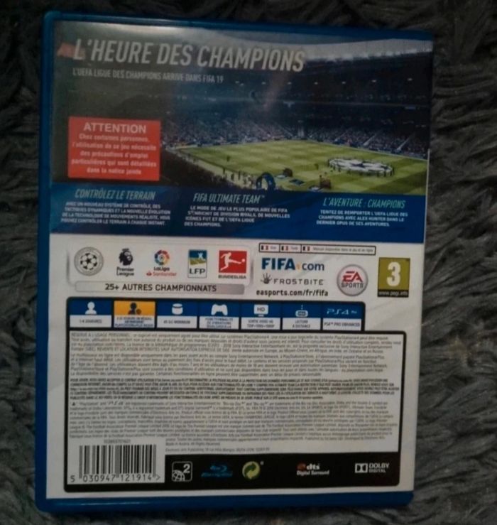 Jeu Ps4 Fifa 19 - photo numéro 2