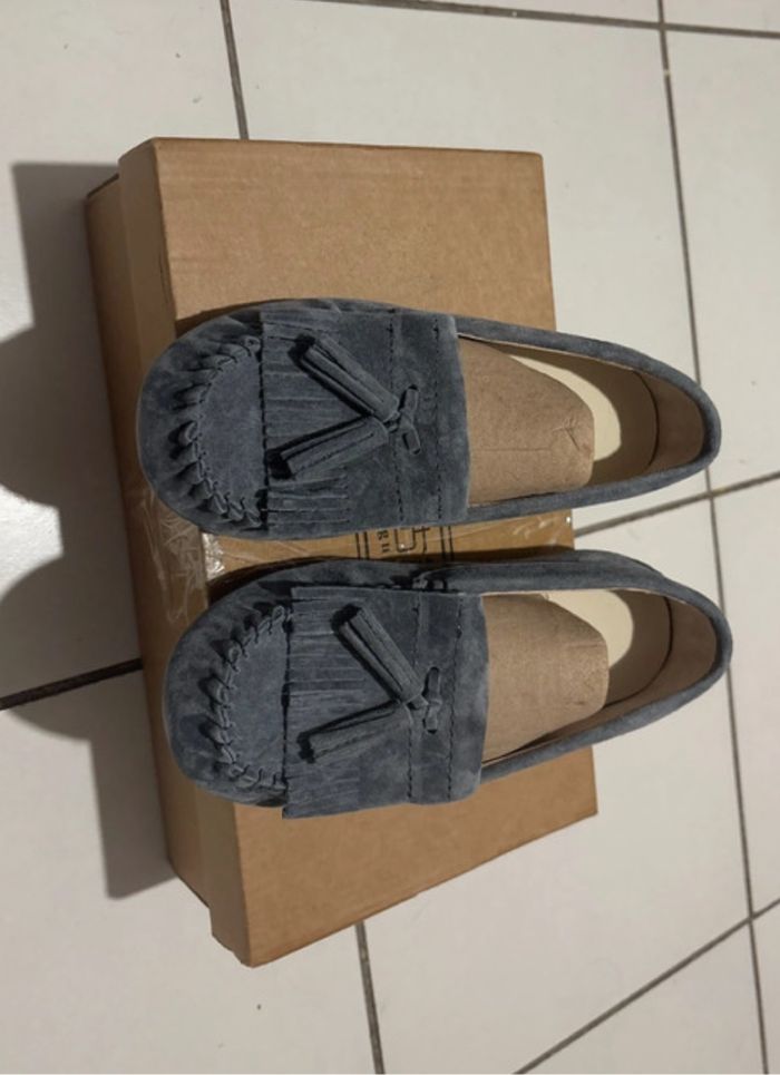 Mocassins