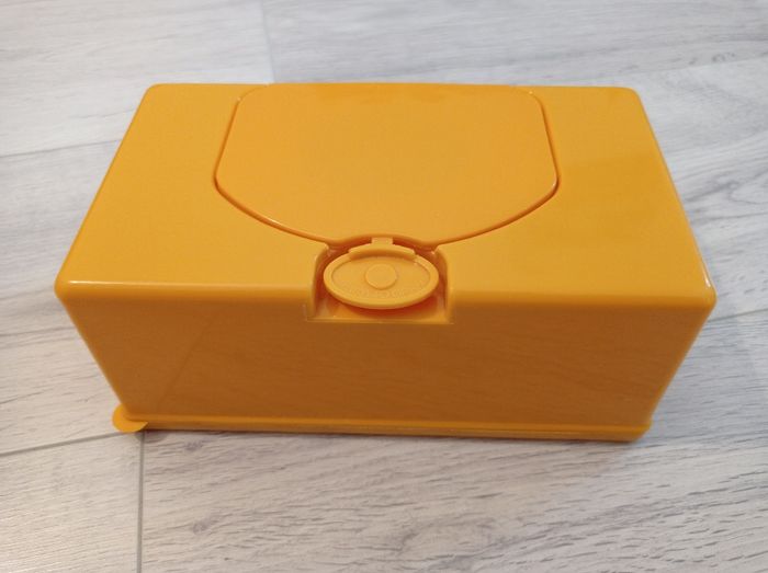 Boite à lingettes jaune moutarde
