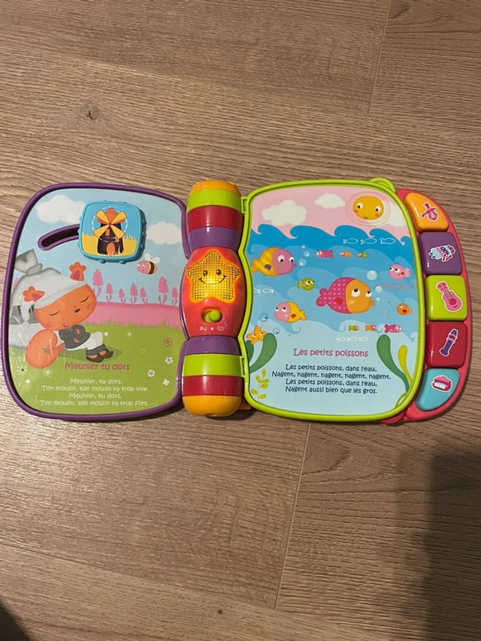Super livre enchanté des baby loulous vtech - photo numéro 2