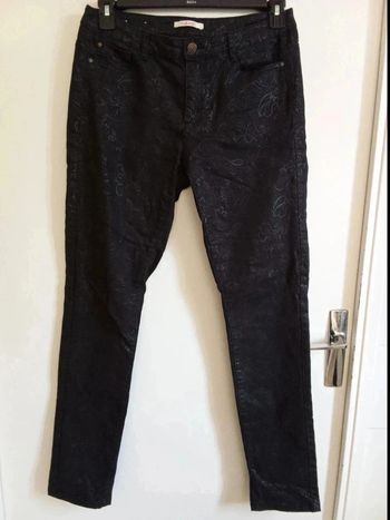 Pantalon à motifs
