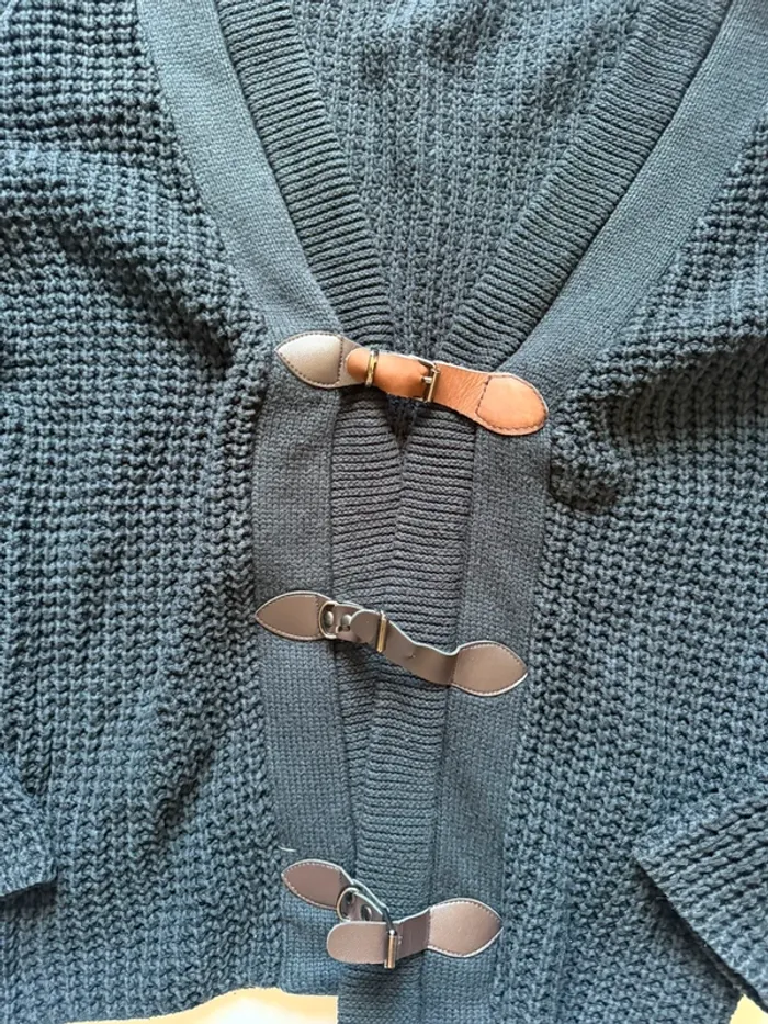 Gilet en maille côtelé bleu marine - Cardigan en maille côtelé - photo numéro 2