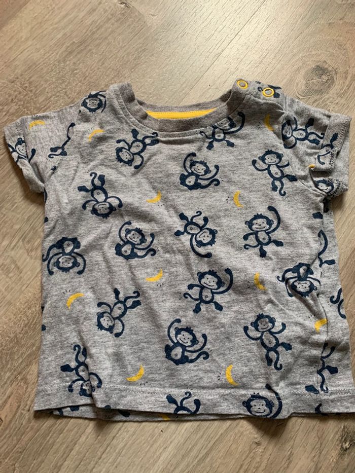 T-shirt bébé