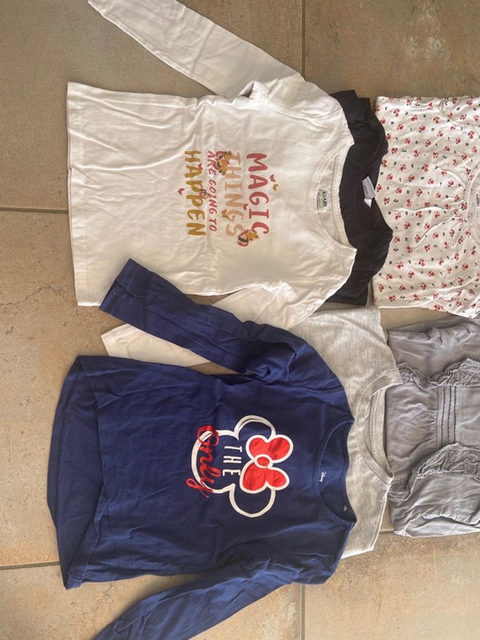 Lot hauts manches longues 4 ans - photo numéro 2