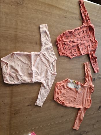 Lot de 3 bodys 3 mois