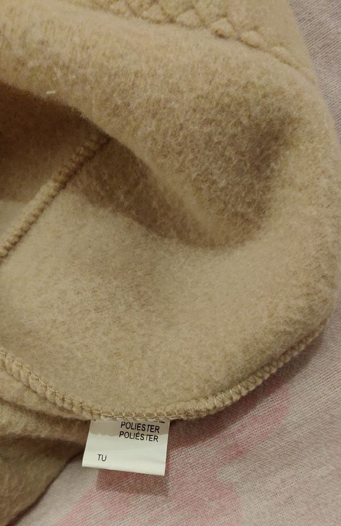 Bonnet - photo numéro 3