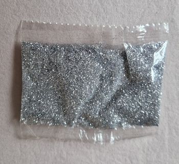 Paillettes argentées - NEUVES