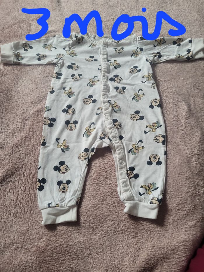 lots de Bodies - photo numéro 4