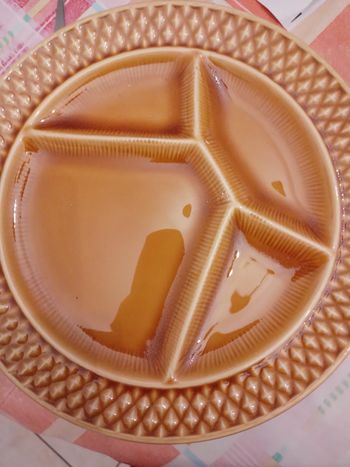 12 assiettes de fondue