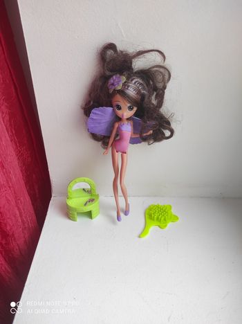 Mini poupée Mattel et accessoires