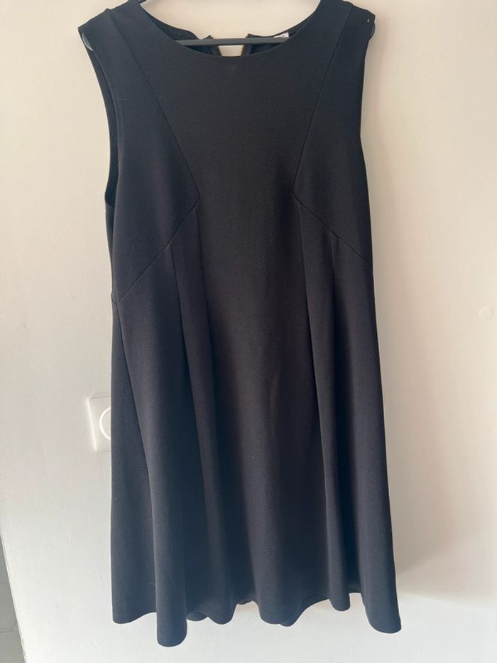 Robe noir