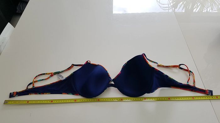 Maillot de bain 2 pièces état neuf 48 bonnet D - photo numéro 11