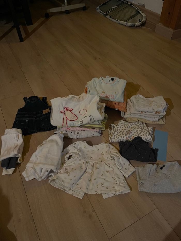 Vêtements fille 1 mois - photo numéro 3