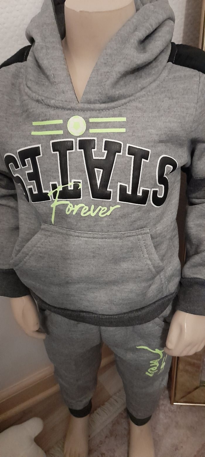 Ensemble sport garçon 4ans - photo numéro 4