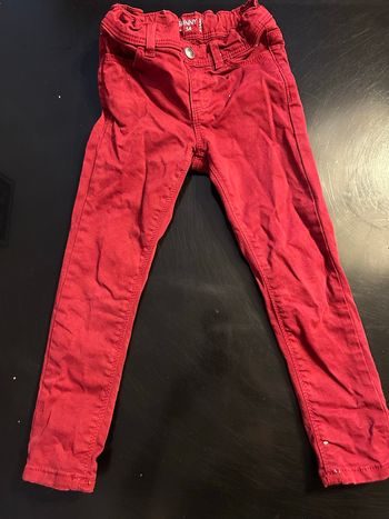 Jean bordeaux kiabi 5 ans