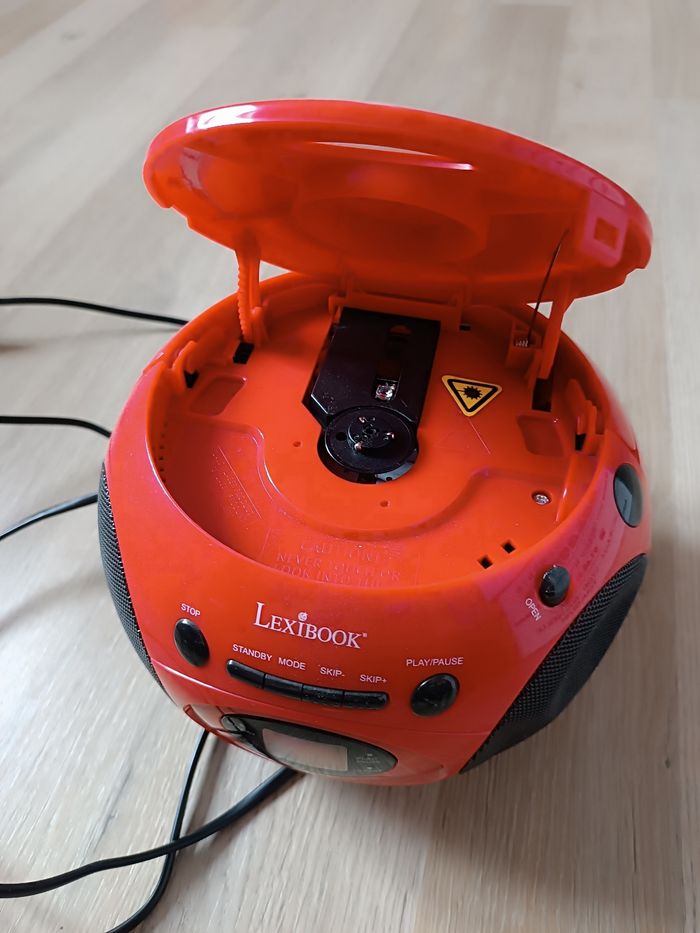 Poste radio cd - photo numéro 3