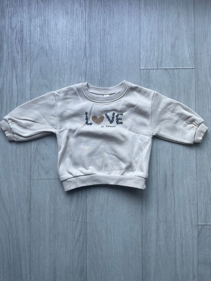Pull bébé Orchestra 6 mois – motif “LOVE”, très bon état