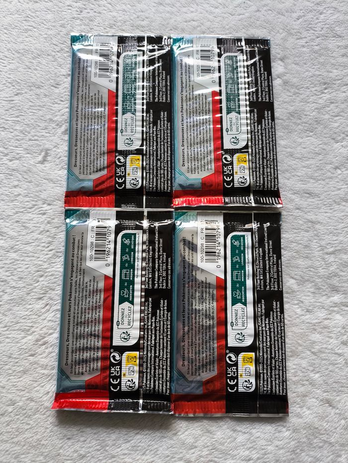 Artset Booster Pokémon EV9 – Aventures Ensemble – Lot de 4 Boosters - photo numéro 2