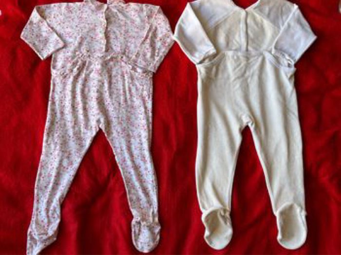 de 2 pyjamas avec pied Petit Bateau - photo numéro 2