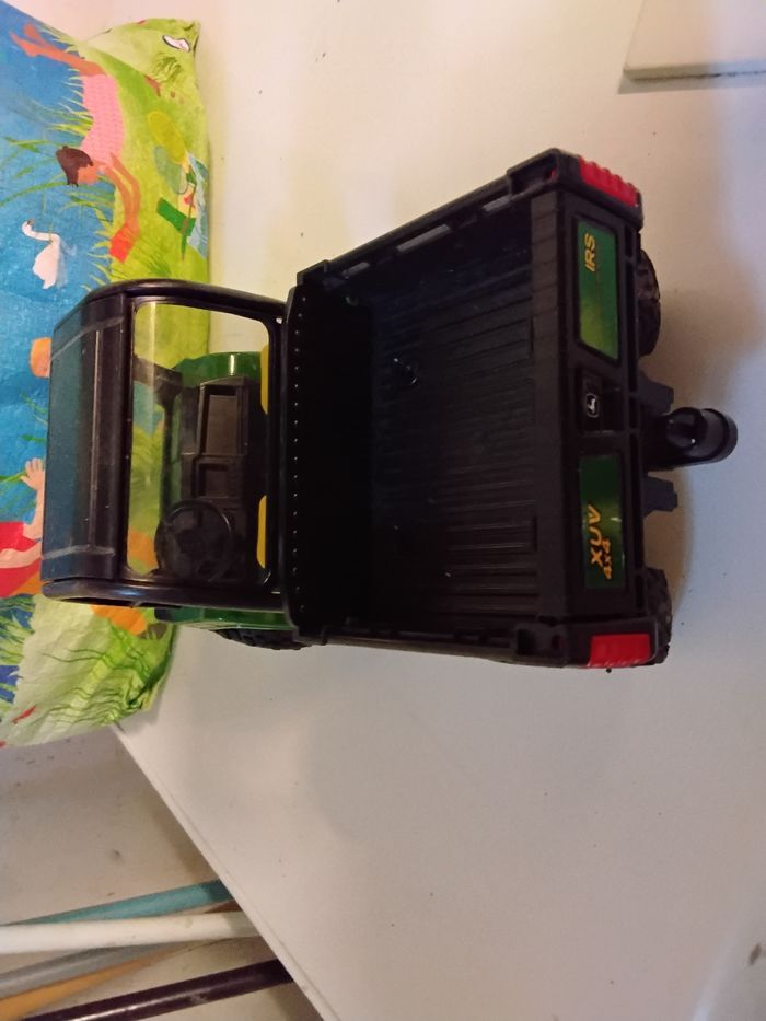 Camionnette militaire - photo numéro 2