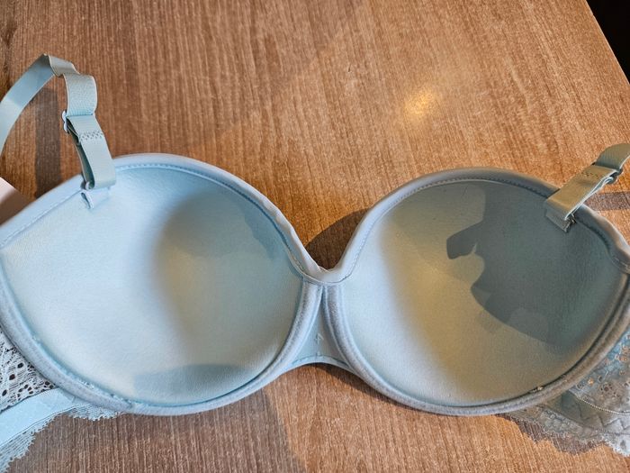 Lot de 3 soutien-gorge ancona-90B- 20€ seulement - photo numéro 3