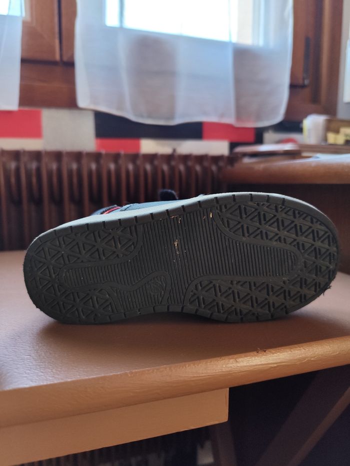 Chaussures enfant taille 29 - photo numéro 4