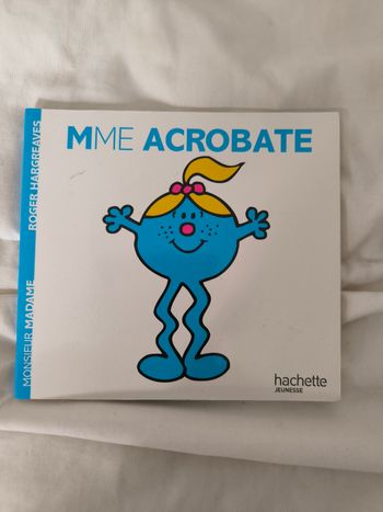 Mme acrobate