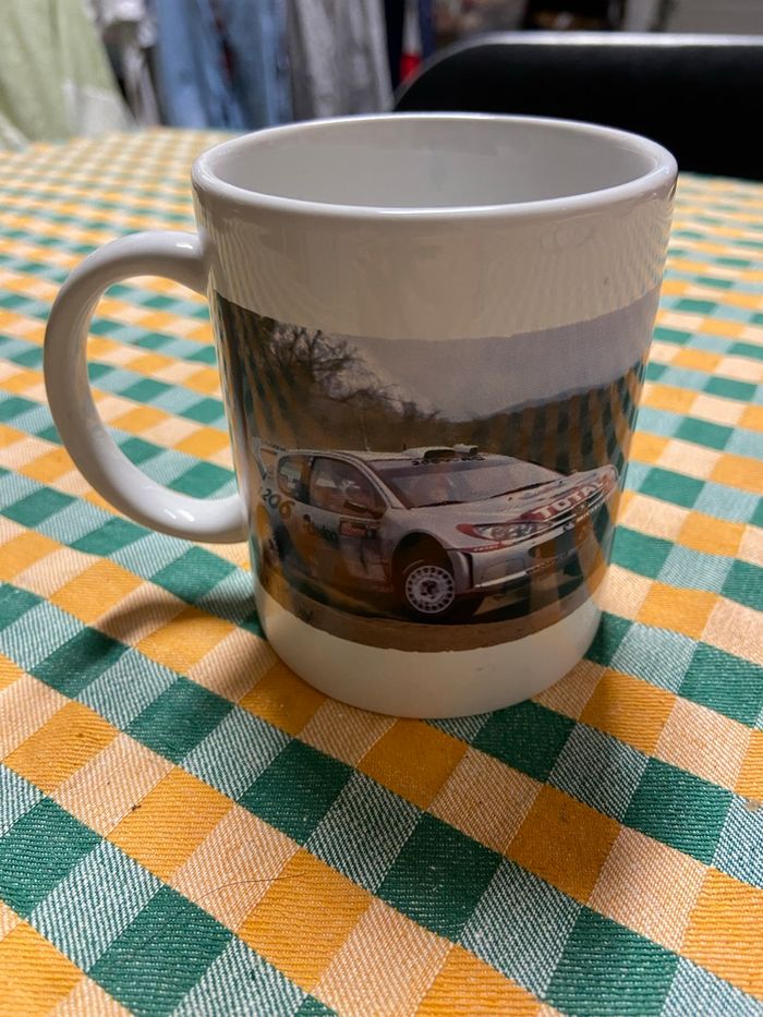Tasse à café voiture