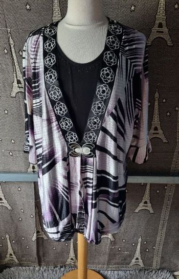 Blouse à motifs taille 52-54