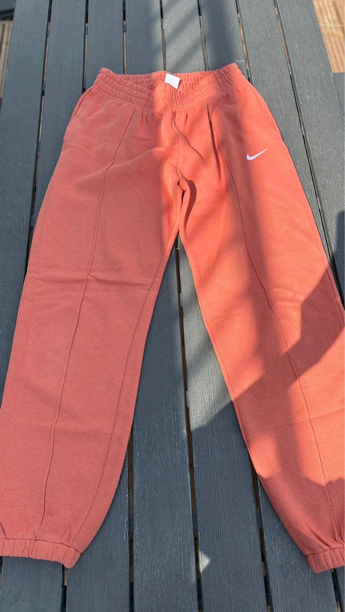 Jogging survêtement Nike couleur brique taille S femme - photo numéro 2