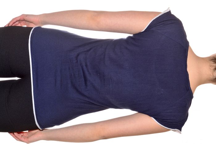 tshirt bleu marine doublé d'un débardeur blanc taille M col rond - photo numéro 4