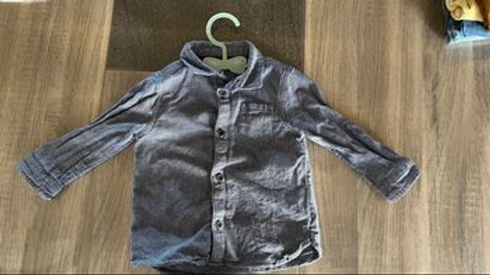 Lot vêtements 9 mois - photo numéro 4