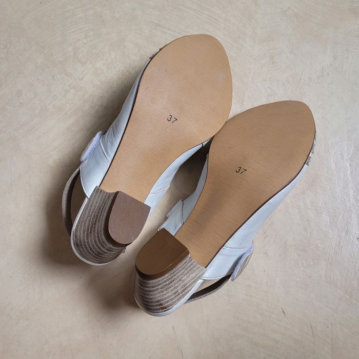 Chaussures à brides - photo numéro 4
