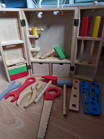 Coffret à outils bois